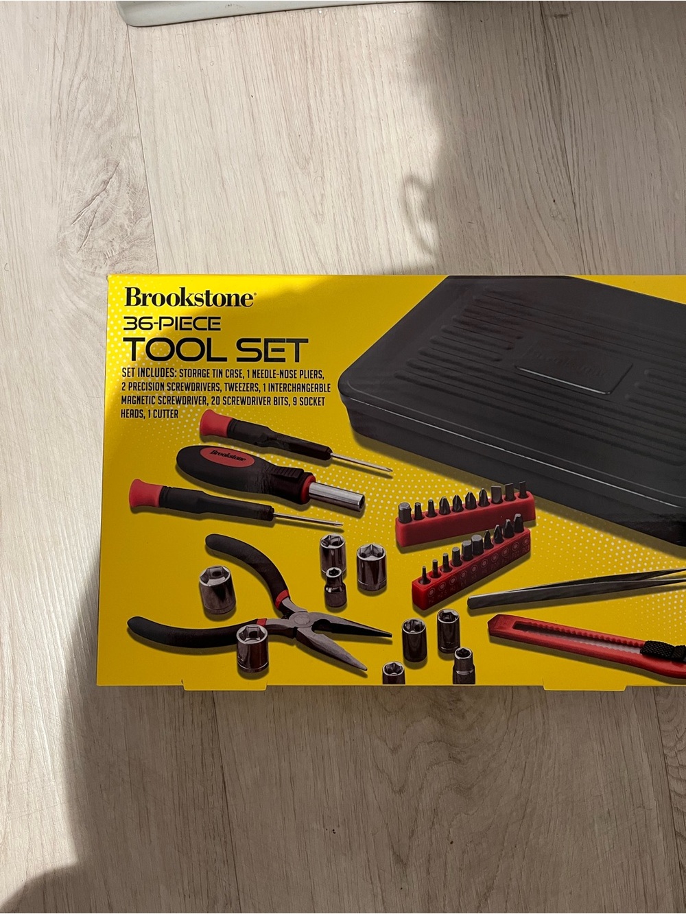 Tool set (not tablet accessory)